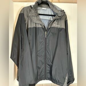 Men’s Columbia Charcoal and Light Gray Windbreaker front zip SZ XL W/ hood